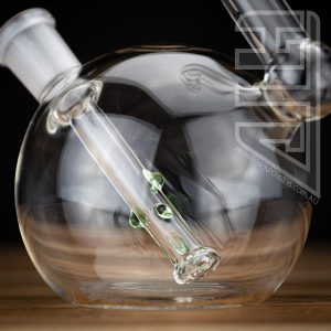Alternative view of Snake Globe (14mm)