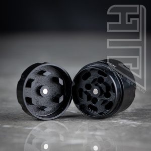 Alternative view of XLUX 3 piece Grinder (30mm)